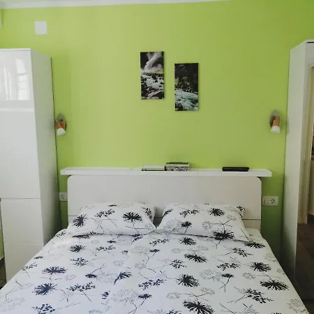 Apartmaji Iris Apartment Kobarid