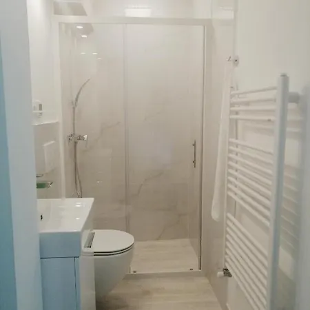 Apartmaji Iris *