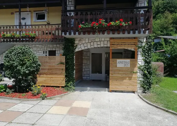 Apartment Apartmaji Iris